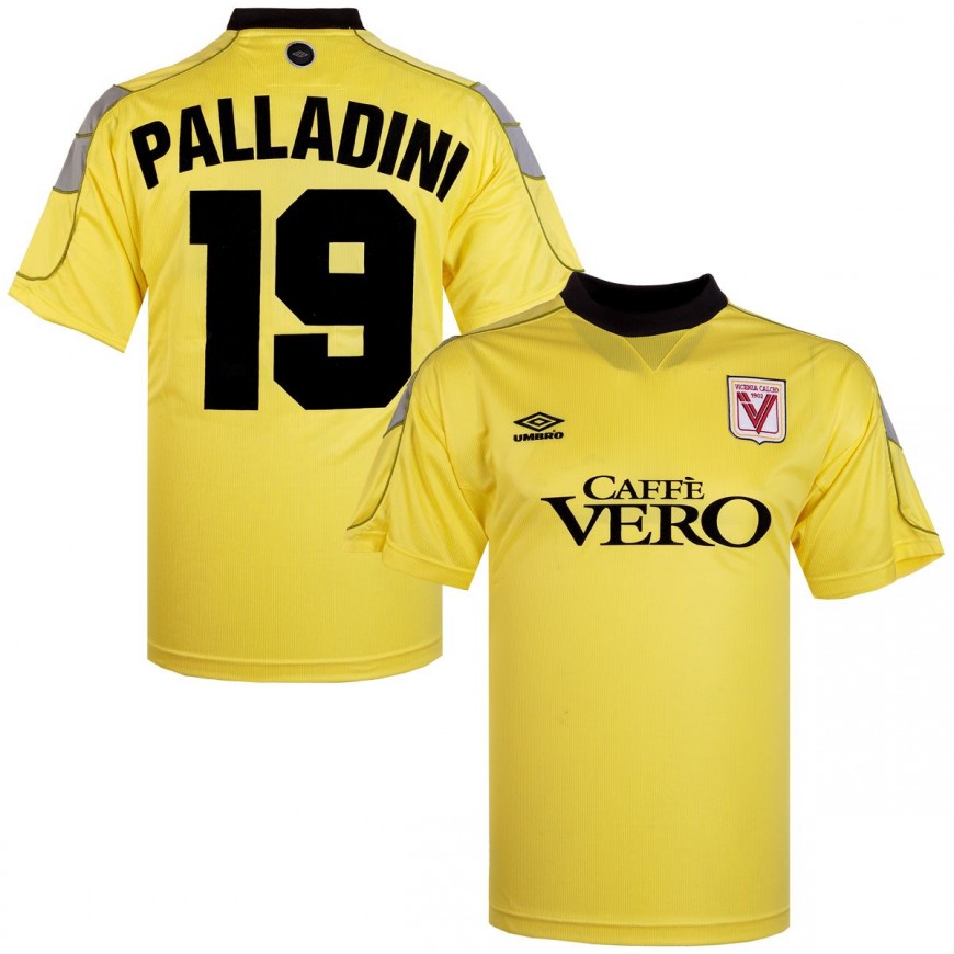 umbro - 2001-02 vicenza away shirt Schwoch 9 (L) 10/10