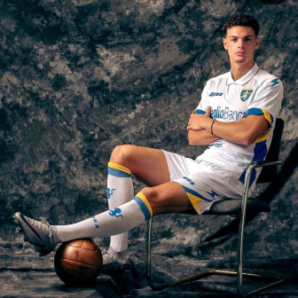 zeus - 2024-25 frosinone away shirt (L)