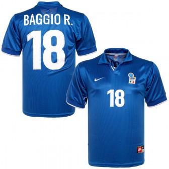 nike - 1998 italy home shirt r.baggio 18