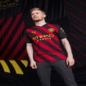 umbro - 2011-12 manchester city away shirt