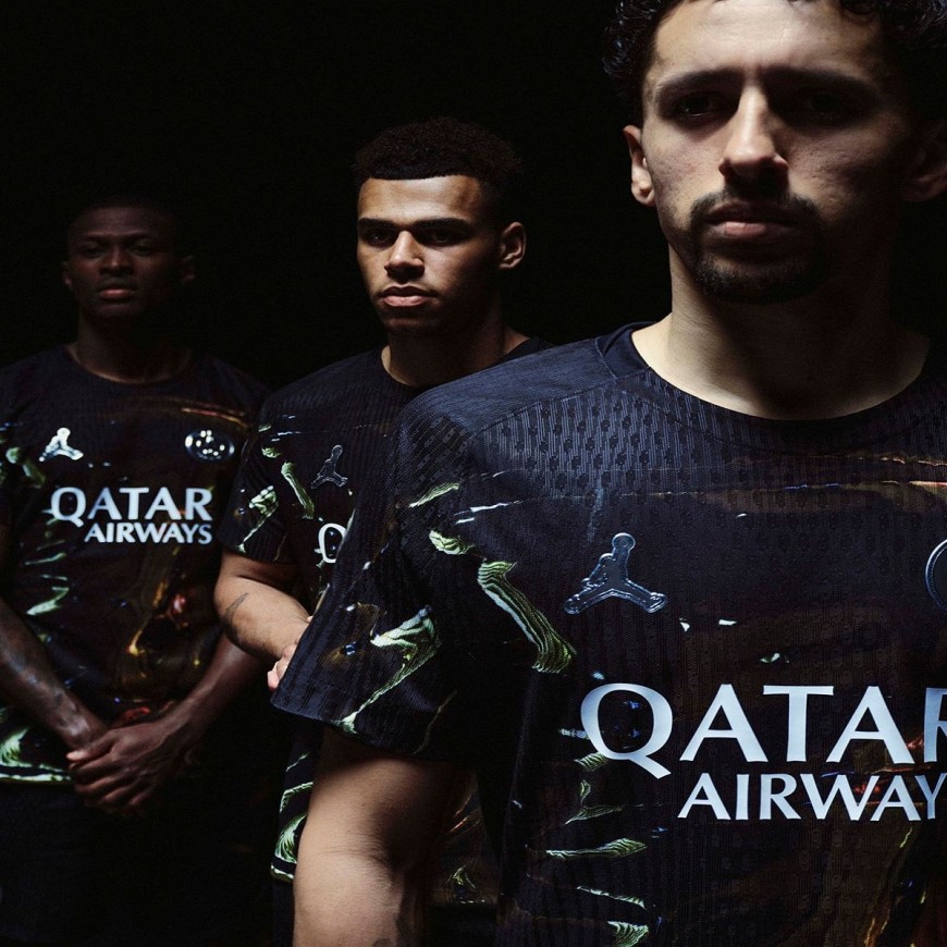 nike - 2025-26 paris saint-germain fifth shirt